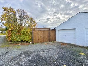 Photo 15- click for photo gallery